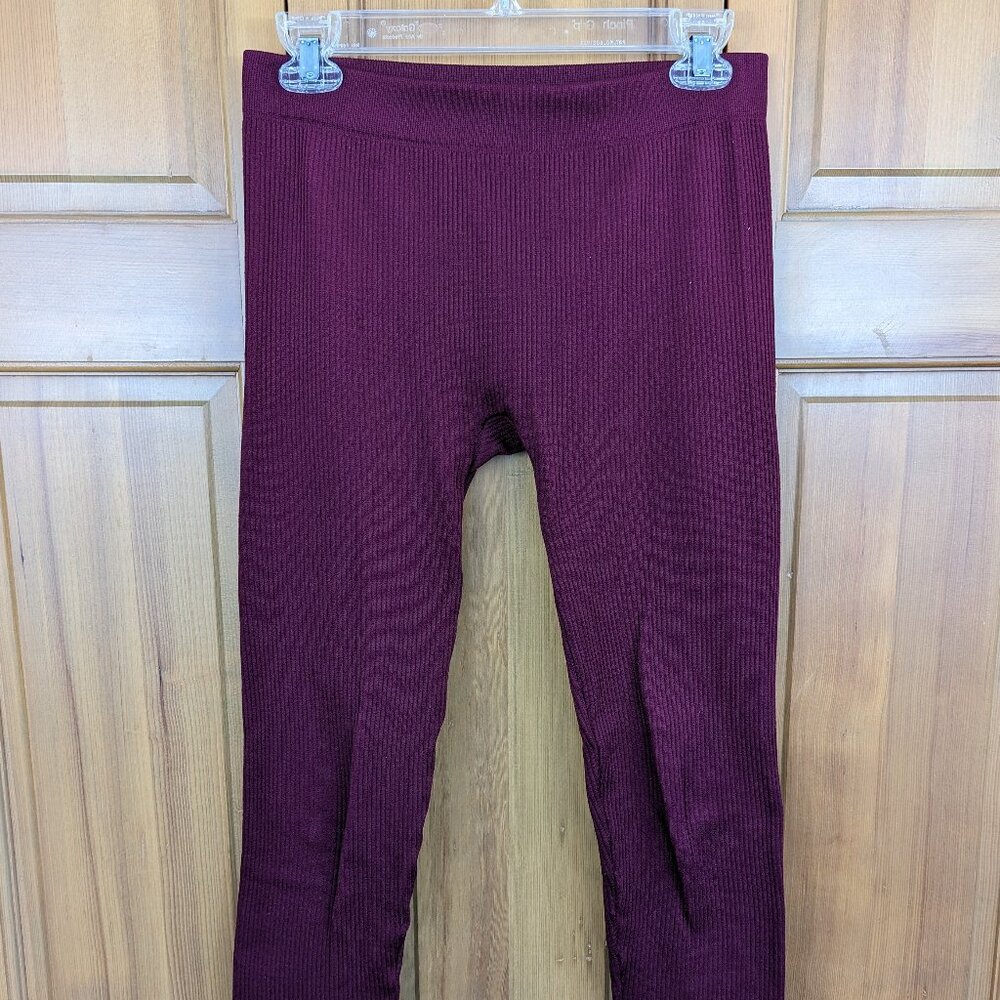 Solid burgundy Hippie Rose women's leggings - size S